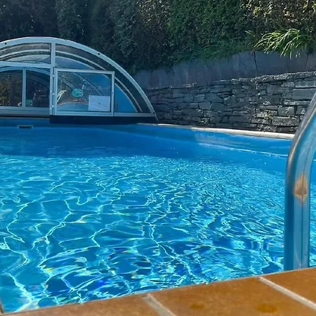 Hébergement de vacances Sonnige Gartenwohnung Mit Pool Und Panoramasicht *